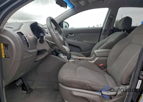 2014 Kia Sportage Lx z USA, uszkodzony, nr VIN KNDPBCAC9E7642864